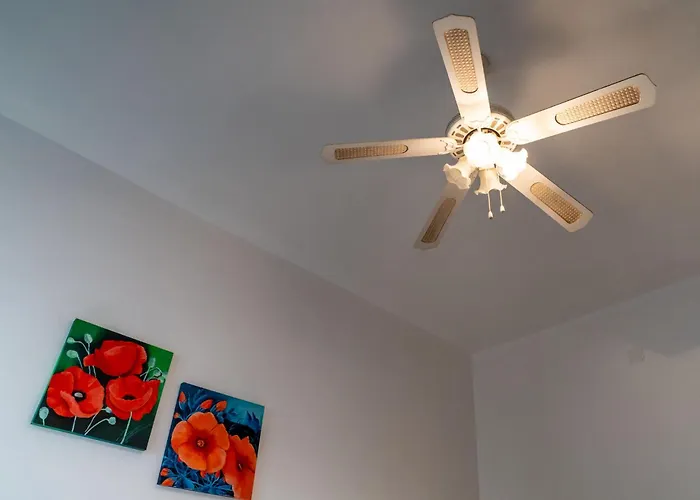 Lejlighed Mare 2 By Interhome Montesilvano Marina