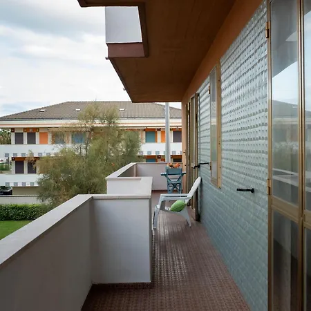 公寓 Mare 2 By Interhome Montesilvano Marina